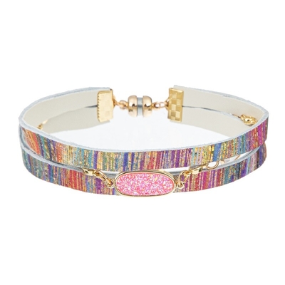 Böhmen-Regenbogen-handgemachtes Lederarmband, lederne Manschette der Verpackungs-15g
