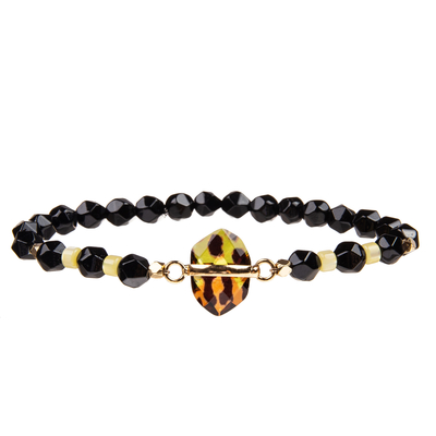 Der handgemachte facettierte Gallenstein bördelt Armbänder mit Gold überzogenem unregelmäßigem Kristall