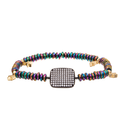 Handgemachter schwarzer Gallenstein bördelt die Armbänder, die mit Gold überzogenem Zircon-Anhänger eingestellt werden