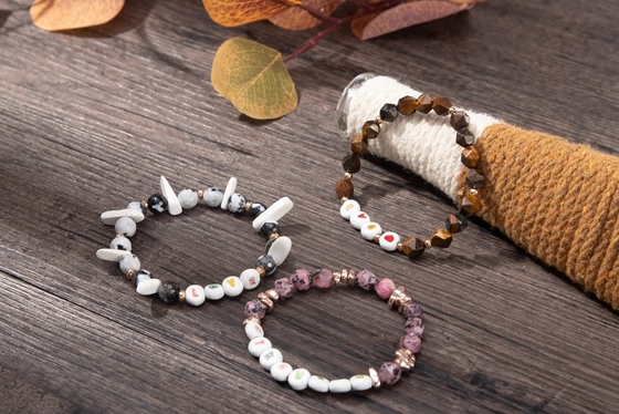 Kc-Schmuck-dehnbares perlenbesetztes Buchstabe-Armband, 8mm gegenübergestellter Tiger Eye Stone Bracelet