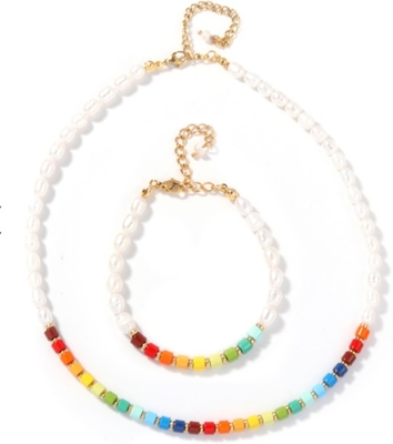 5-6mm färbte Frischwasserperlen-Armband, Regenbogen Email-Perlen-Armband